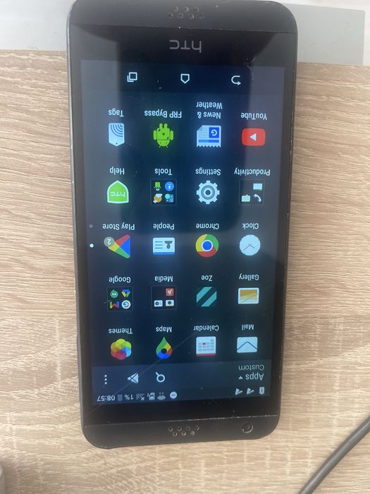 HTC  Desaire 530