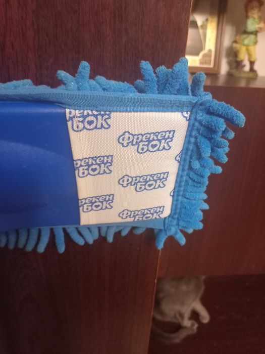 Новая швабра белорусского производства "Фрекен Бок" с микрофиброй