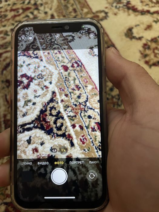 iPhone 12 mini в хорошем состоянии