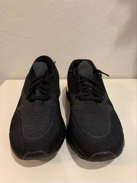 Adidasi Nike unisex 37
