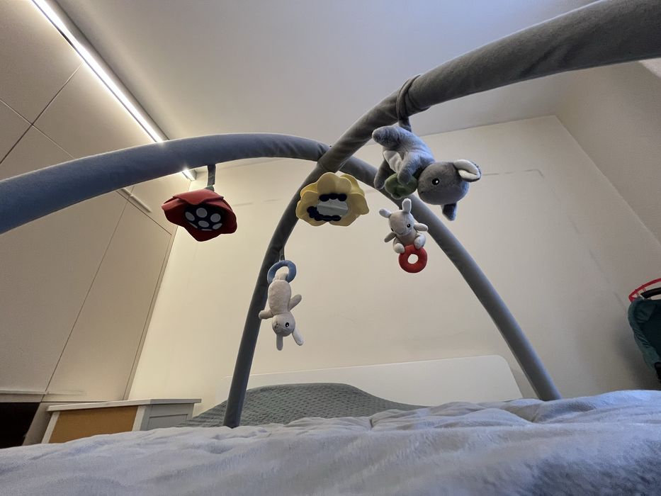 Активна гимнастика за бебе 0+