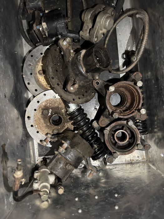 Dezmembrez linhai / Piese linhai 300