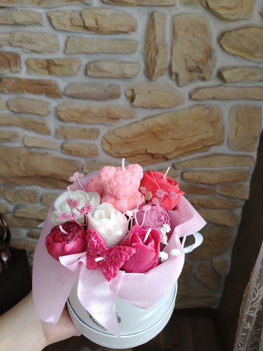 Букет от  соеви свещи