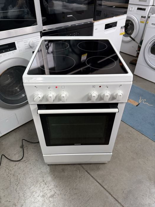 ГОТВАРСКА Печка с керамичен плот Siemens 50cm