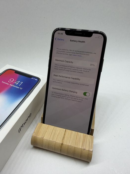 Apple iPhone X 64Gb Black