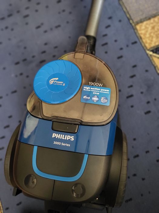 Продам пылесос Phillips