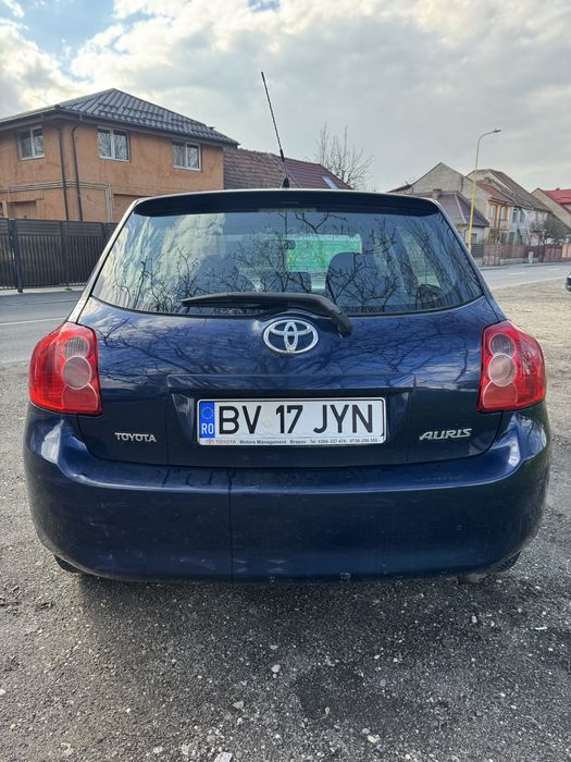 Vand Toyota Auris 2007 1.4 VVT-i