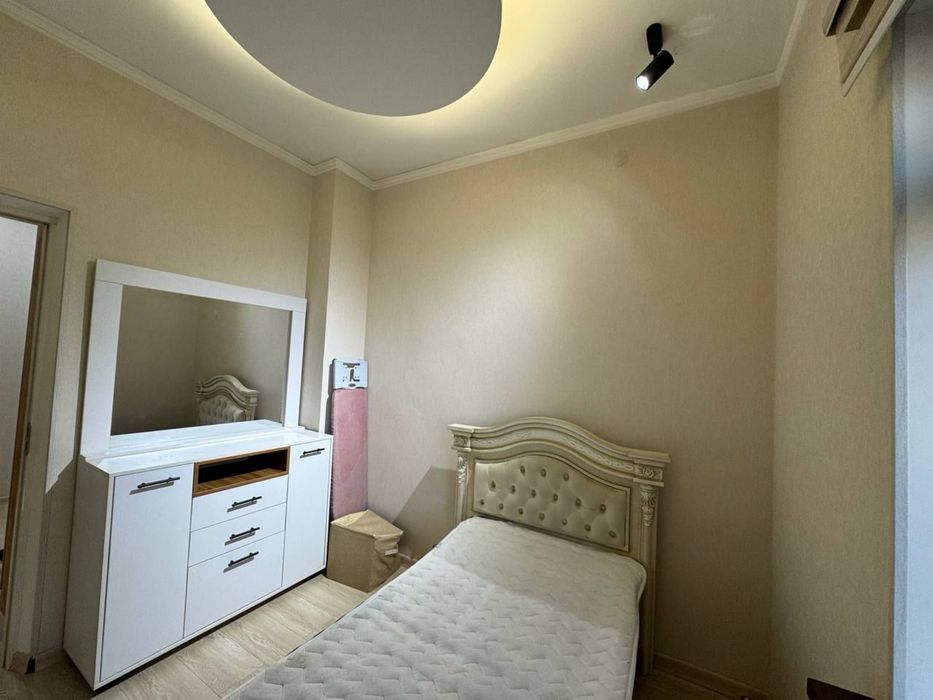 Продается квартира Центр 4/4/4 130 кв.м.