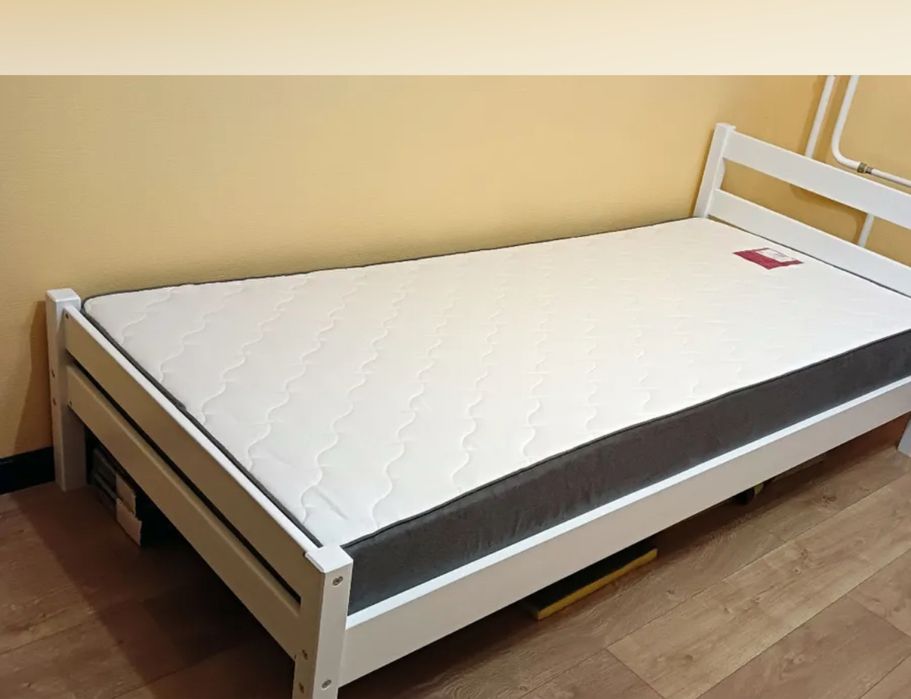 Продам матрас (матрац) 90 * 200