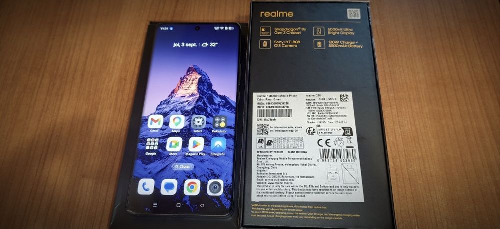 Telefon REALME GT6 ca NOU, Snapdragon 8 Gen3, 20Gb RAM*512Gb  stocare, foto premium, original la cutie, factura și bon achiziție eMag, baterie 5500mAh