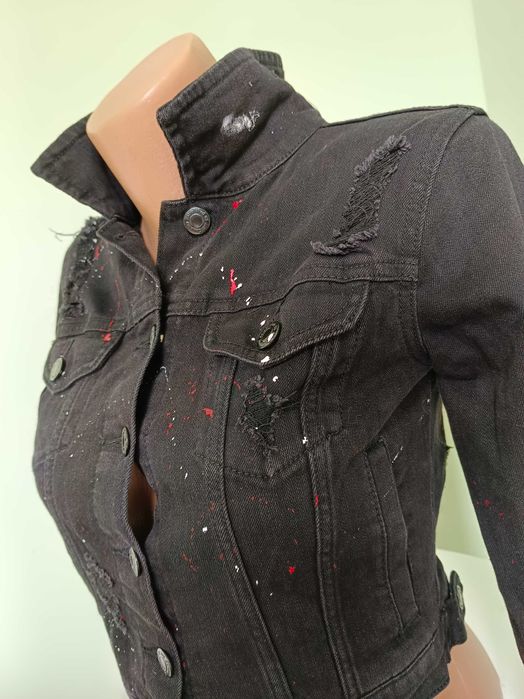 Дамско дънково яке – ръчна изработка с персонализиран диза