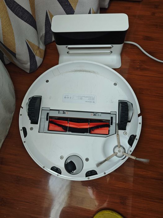 Робот пылесос Xiaomi Mi Vacuum Cleaner