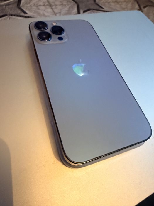 Vand sau schimb iphone 13 pro max