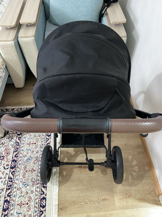 Продам коляску Tomix kelly