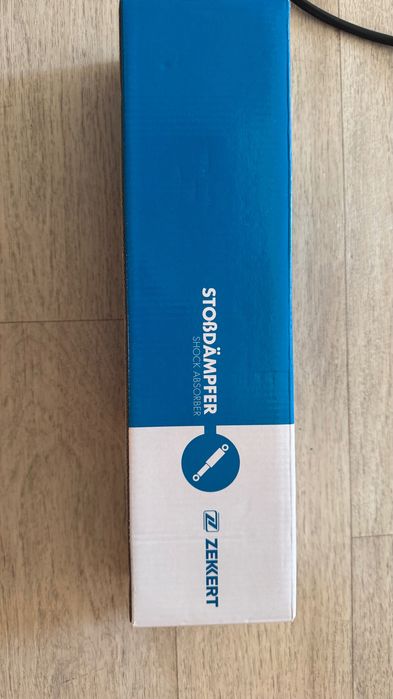 Амортизаторы 2 шт задние