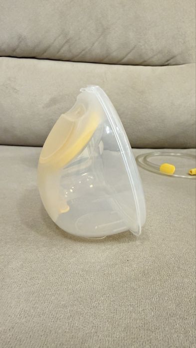 Eлектрическа помпа за кърма Medela Solo Hands-Free Двуфазна