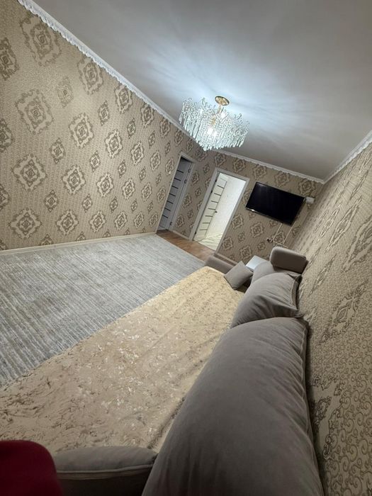 7мкр 2 -х продам