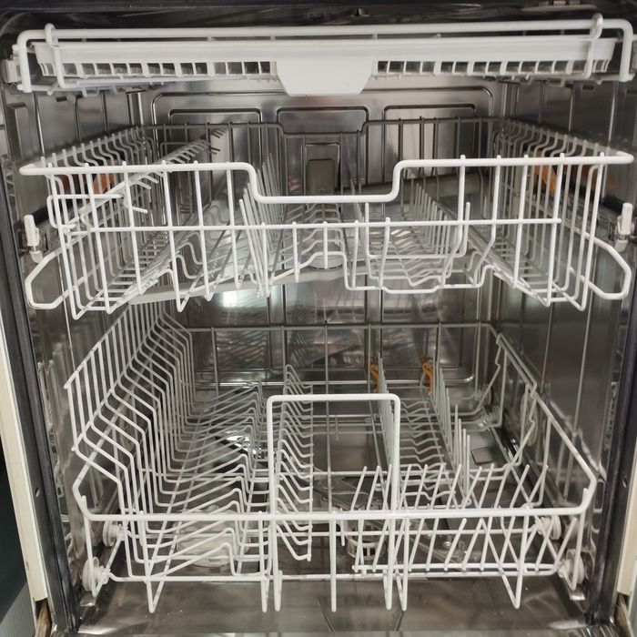 Съдомиялна машина 60ст