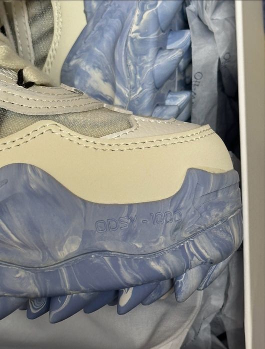 Off White Odsy Marble