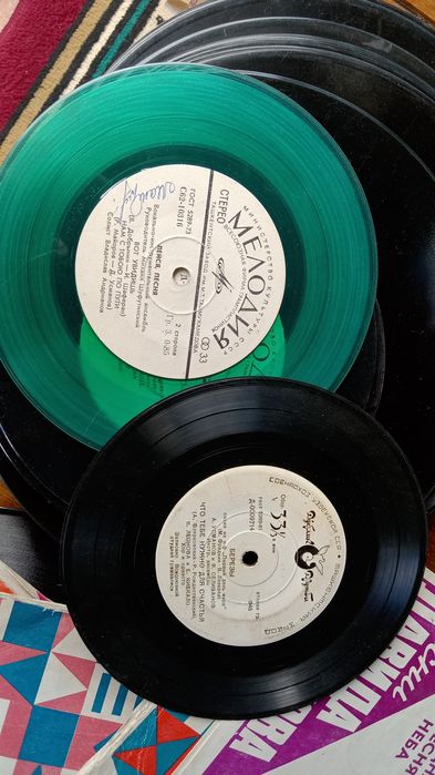 Продам пластинки СCСР 1000 ШТ. РЕТРО.