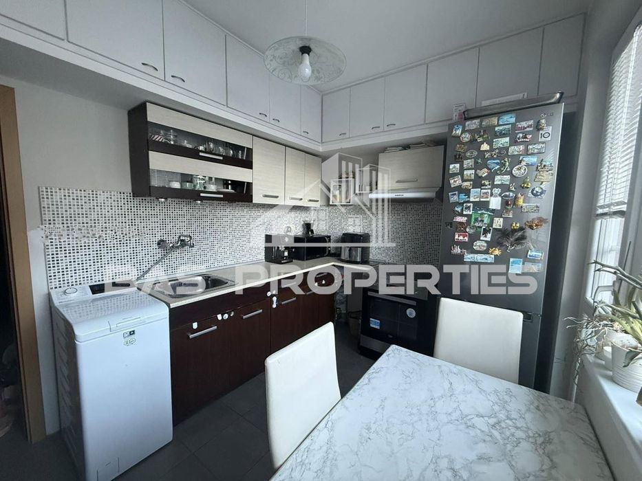 Продава се Двустаен апартамент в София, Красно село - 68 кв.м за 1875 €/кв.м - Снимка #2