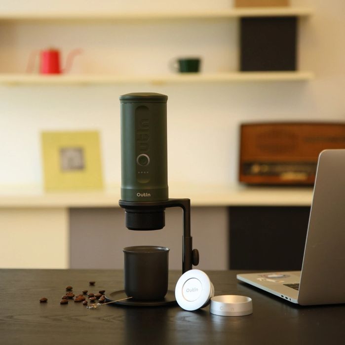 Метална стойка за Outin