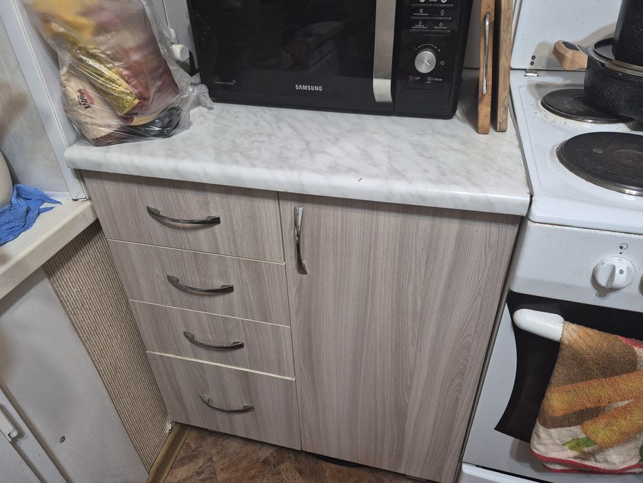 Кухонный гарнитур