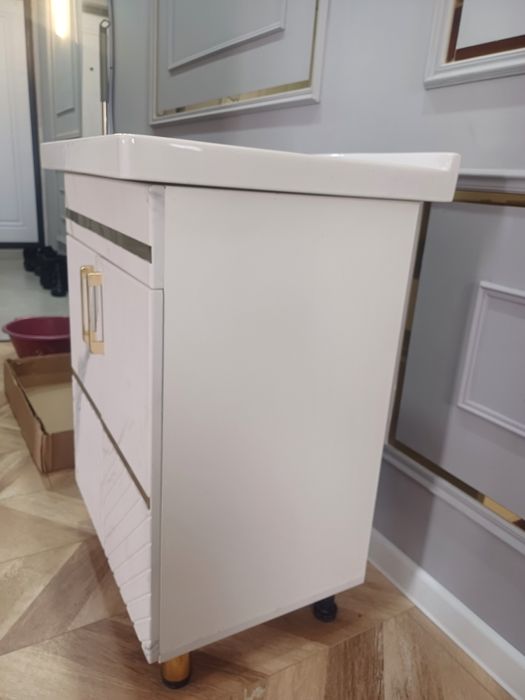 Раковина , умывальник