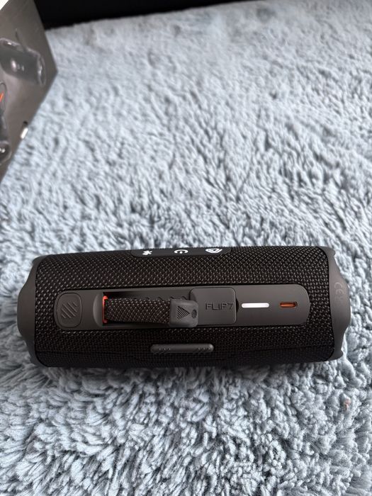 Boxă JBL Flip 7 nouă bluetooth