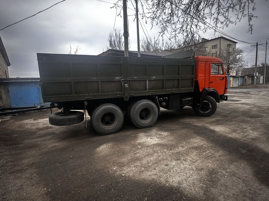 Камаз самосвал ( бокавая )