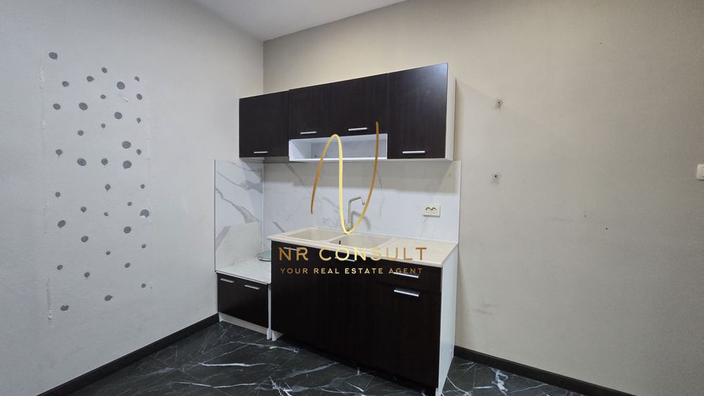 Дава се под наем Магазин в София, Център - 43 кв.м за 420 € - Снимка #5