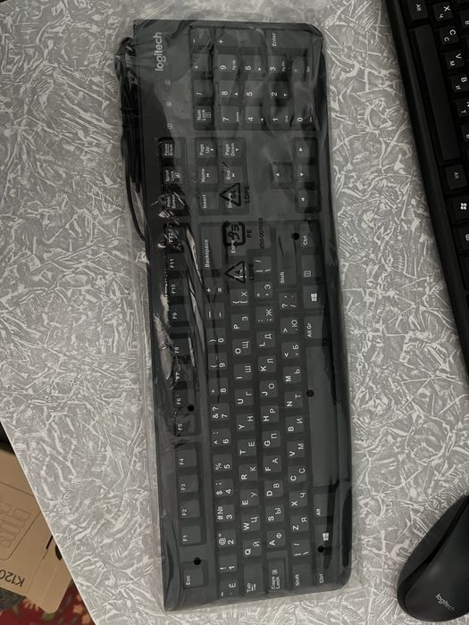Клавиатура logitech