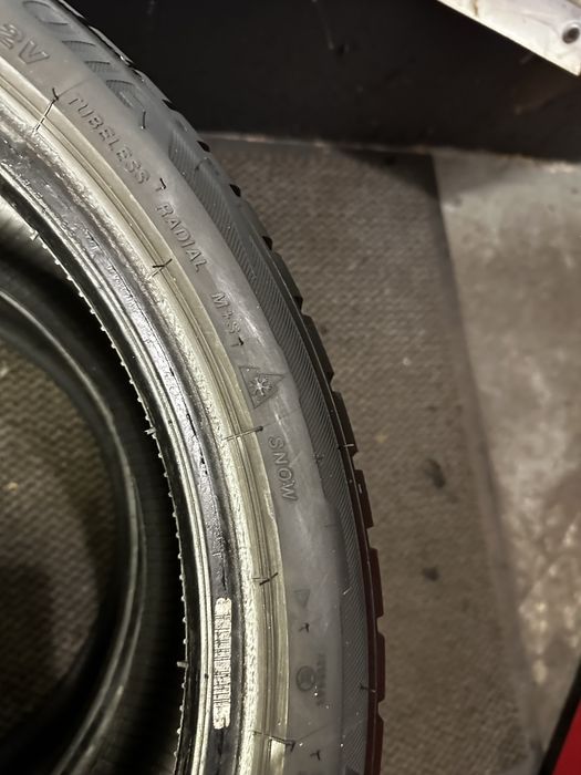 225/40 R18 92V XL RSC RFT - Bridgestone Blizzak LM005 M+S Oferta