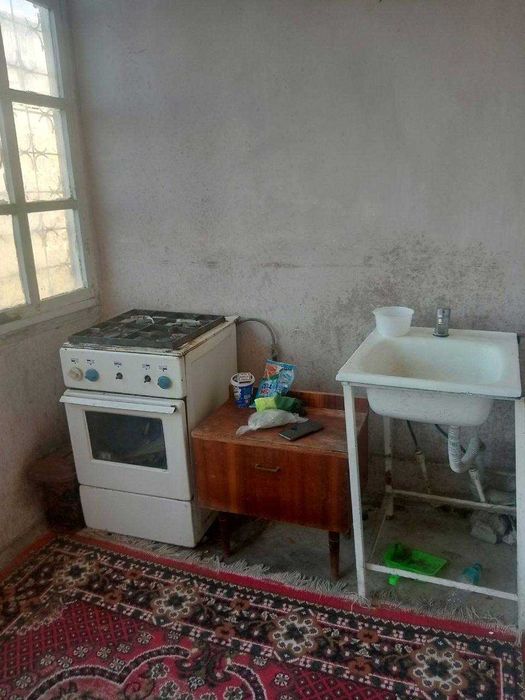 Сдаётся 1х квартира на 2 этаж орр 5-МИКР