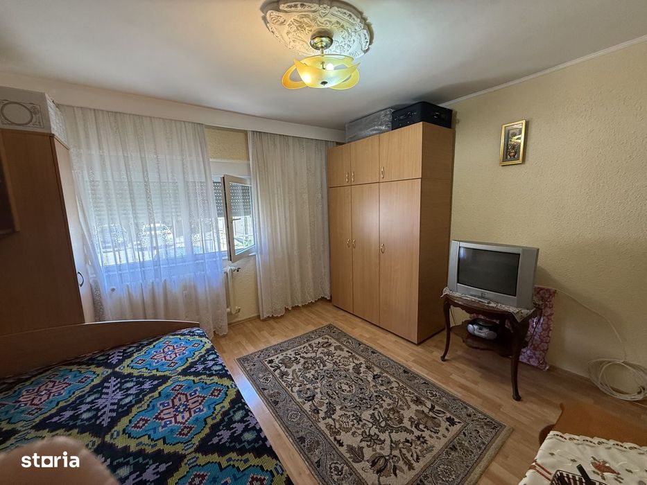 Garsoniera de vanzare - Scoala nr. 8, parter
