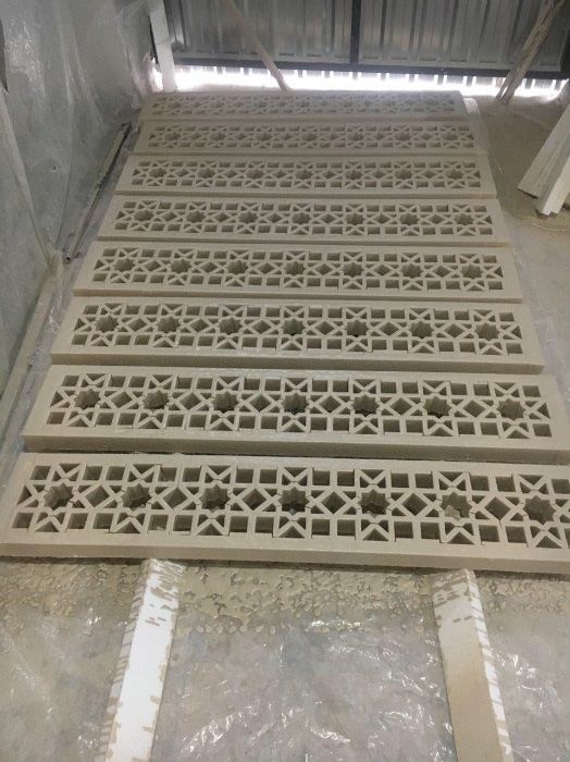 Декоративные изделия из пенопласта для фасада и украшения мироприятий.