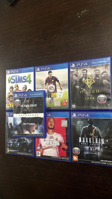 Продам playstation 4 (1gb)