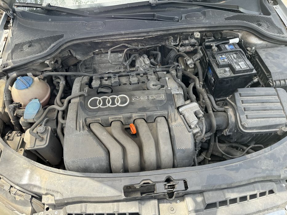 Продавам ауди а3 8п на части само