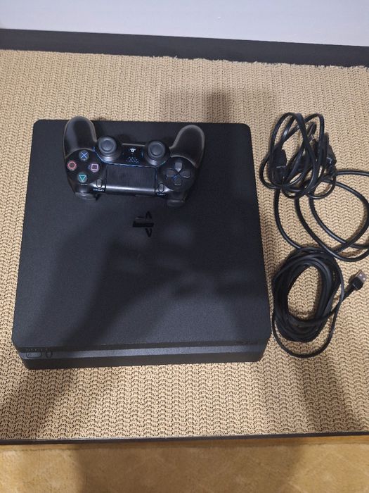 PS 4 SLIM, + 1 Controler, +CABLU 3m lungime