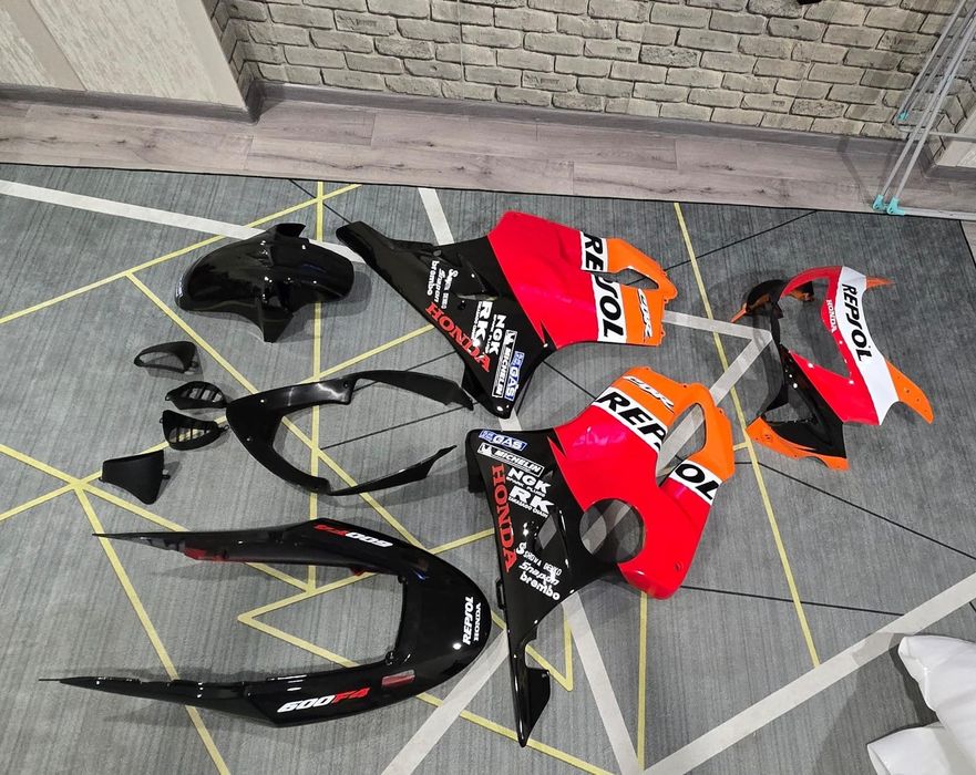 Продам  сбр 600 ф4