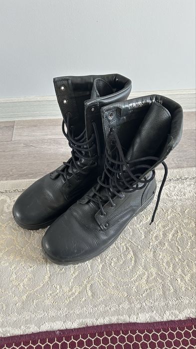 Продам берцы новые