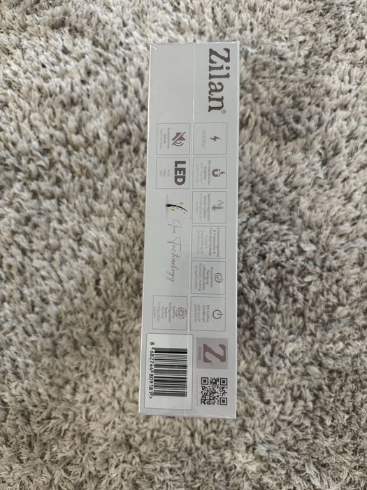 Uscător de păr Zilan cu 3 setări de temperatură nou, sigilat