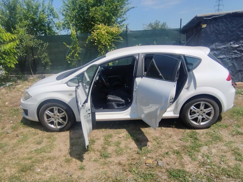 Seat Leon 2011 .16 Motorină