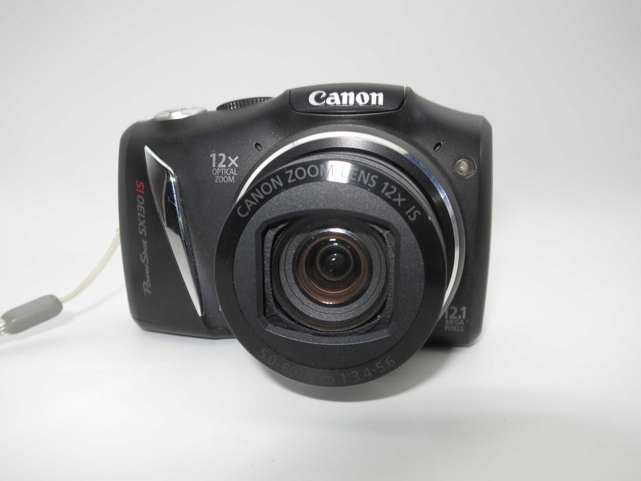 Canon PowerShot SX130 компактен цифров фотоапарат, дигитална камера с 12 MP и 12x Оптичен Зум, КАТО НОВ - комплект с калъф и карта, работи Отлично!