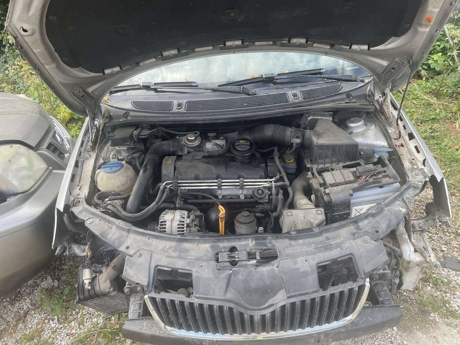 Шкода румстър  1.9 TDI / Skoda Roomster 1.9 TDI на части