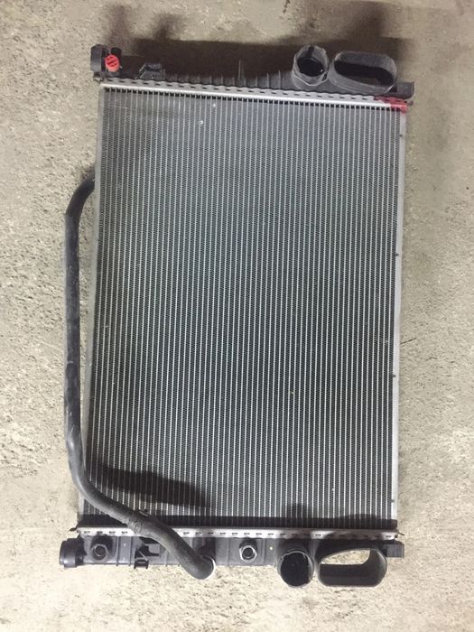 Капот в сборе на Mercedes w211