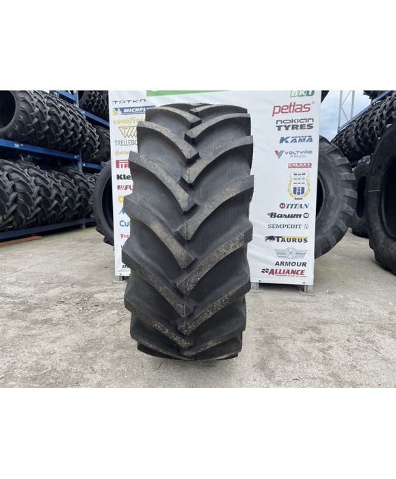 ANVELOPA 23.1-26 BKT TR135 14PR TL  Cauciucuri tractor, Fiat, Case, Fendt, John Deere, New Holland, Massey Ferguson, UTB   Cauciucuri tractor, Fiat, C
