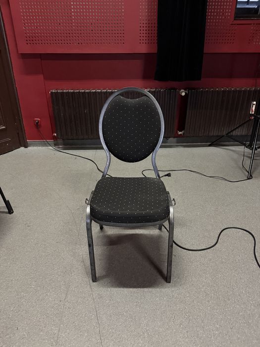 Конферентен стол