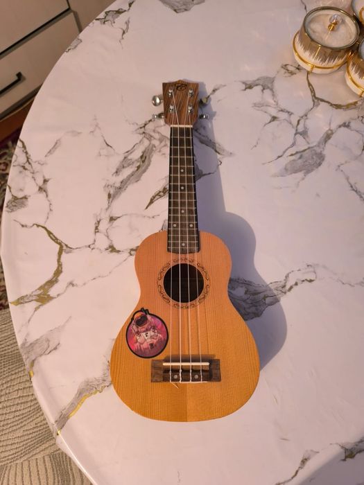 Укулеле Chard (сопрано) в отличном состоянии