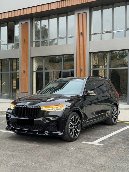 Bmw X7 drive 50i Full Pozitsya 4.4 tiwin turbo